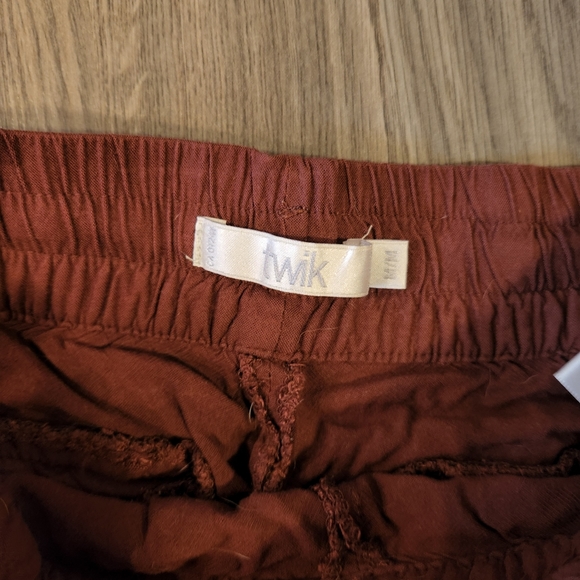 Medium Rust Wrinkled Joggers - Picture 2 of 3